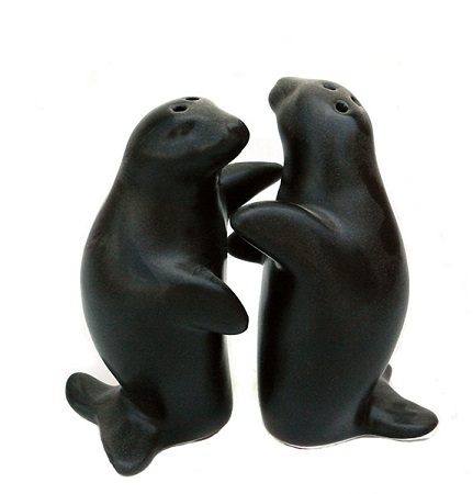 #5042 Sea Lion Salt & Pepper Set Ceramic 3.85H